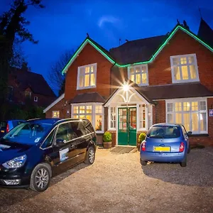 Maison d'hôtes Gatwick Turret Horley